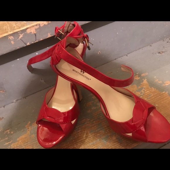 Pumps/shoes - Picture 3 of 3